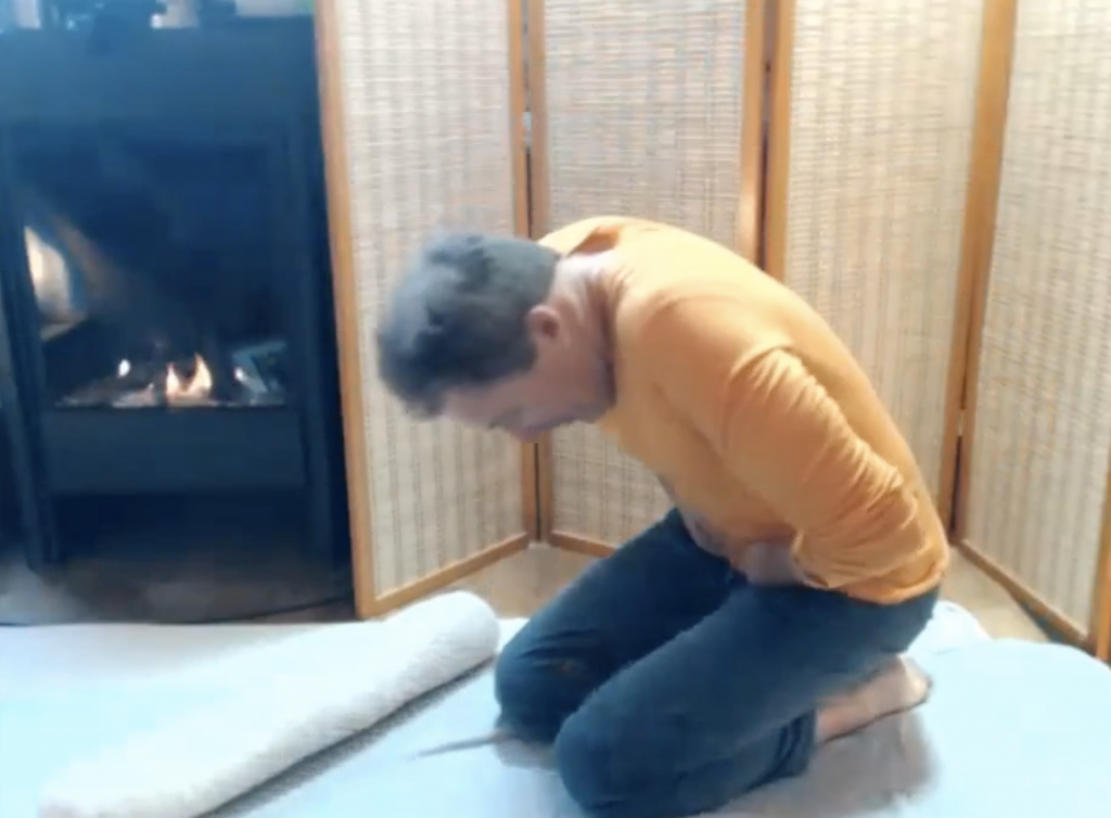 Selbstmassage im Sinken